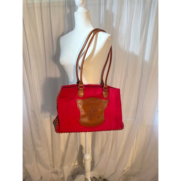 Winnie The Poo Disney Tote Purse Red Denim‎ - Picture 1 of 6